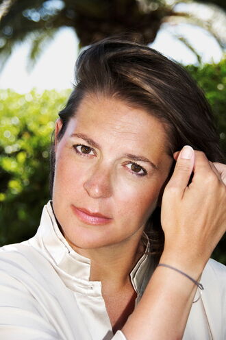 Husch Josten – Eine redliche Lüge