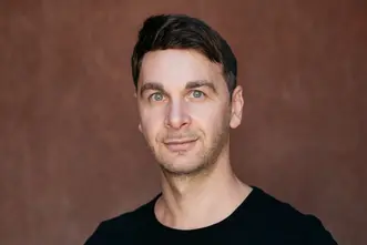 Portrait: Pierre Jarawan