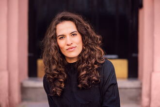 Mona Ameziane – Auf Basidis Dach