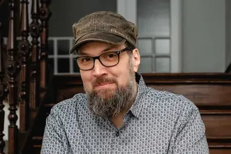 Portrait: Carsten Henn